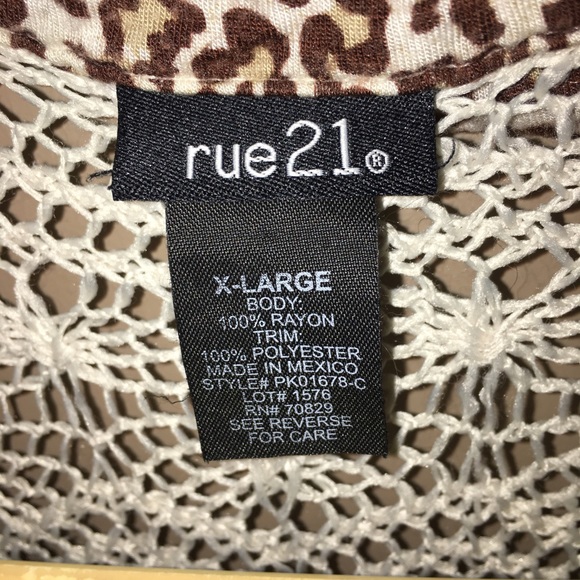 Rue 21 open top - Picture 3 of 3